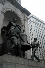 NYC - Herald Square: James Gordon Bennett Monument