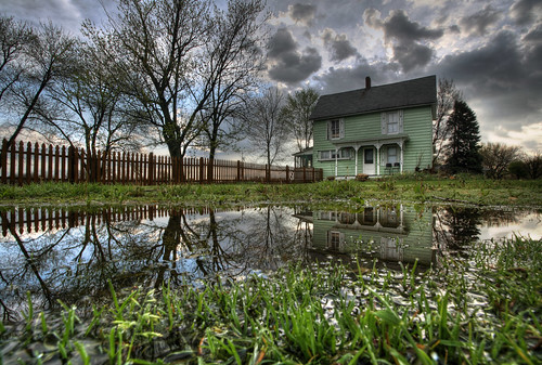 morning trees sky house reflection water grass architecture clouds sunrise landscape missouri april callawaycounty reflexion reflexión 2007 newbloomfield 10thavenue odraz supershot notley ruralphotography newbloomfieldmissouri eftertanke notleyhawkins missouriphotography httpwwwnotleyhawkinscom notleyhawkinsphotography