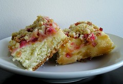 Rhubarb Crumble Kuchen