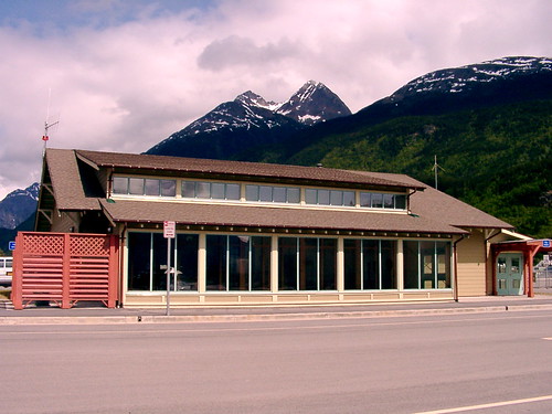 sky mountain building alaska architecture geotagged airport terminal skagway mapprinclude cruisair geo:lat=5945572 geo:lon=135323925