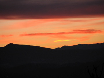 sunset tramonto hills colline montombraro