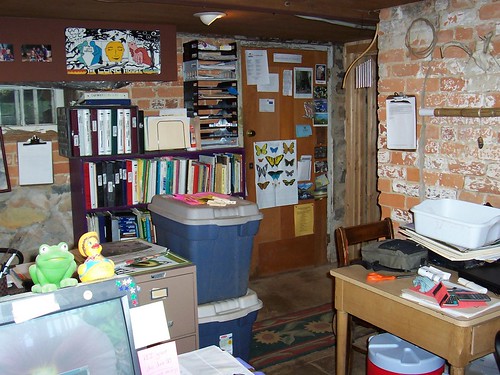 shw office whereiwork rootcellar crowded
