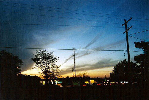 sunset sky film zeiss 35mm lens outdoors lawrence fuji 28mm contax kansas handheld f28 distagon rtsiii