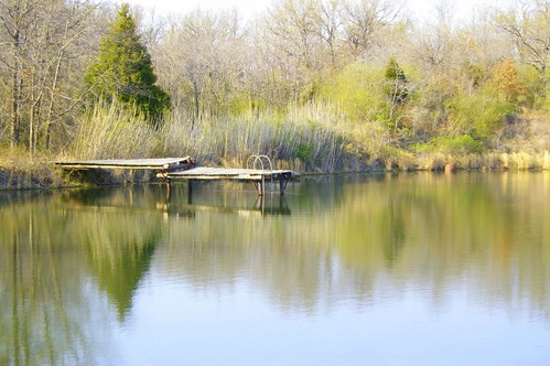 reflection water swimming dock pond route66 pentax decay k100d