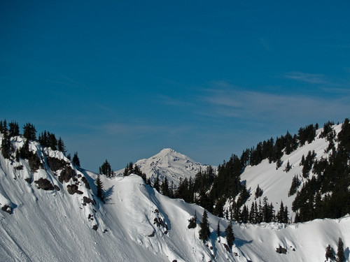 ski washington skiing wa backcountry alpinetouring glacierpeak backcountryskiing rt2 jovepeak