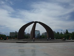 Victory Square Scenery
