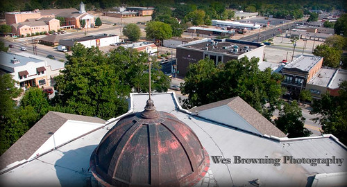 aerial historical courthouse athenstx