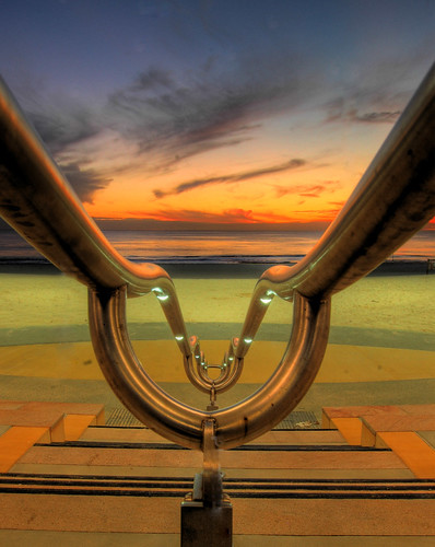 sunset colour beautiful digital cool nikon d70 awesome rail perth scarborough coolest hdr clever seasunclouds