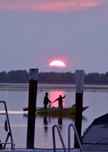 sunset sky sun boats tramonto harbour barche porto cielo sole venezia bibione portobaseleghe