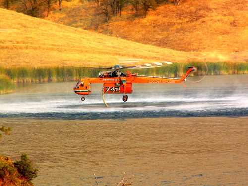 california lake fire skies aviation smoke firefighters yolocounty rumsey lumixfz10 guinda helicopeters helicopterrumseyfirewatercaliforniaviewsmokeskieshelicopetersfirefightersguindaaviation