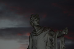 Apollo statue 1