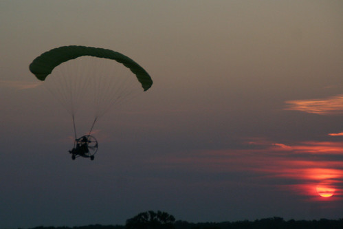 sunset flying louisiana batonrouge parachute poweredparachute erwinville