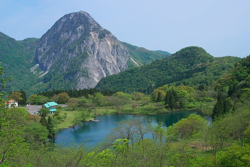 mountain japan geotagged niigata nagano itoigawa jadeite shirouma geo:lat=36910027 geo:lon=137832596