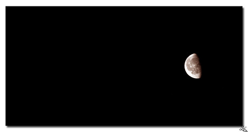 geotagged spain luna galicia cambados dsch2 geo:lat=42515188 geo:lon=8816164