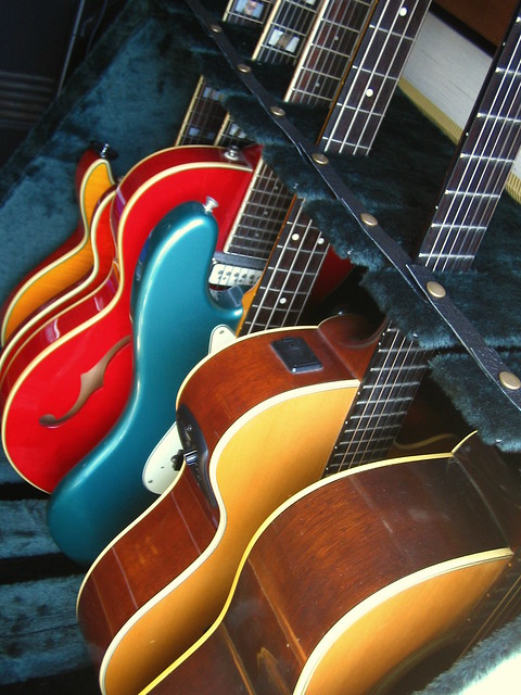 Photo：Fender Type Guitar Stand By yoppy