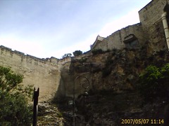 City wall near the Rocher des Doms - Photo of Roquemaure