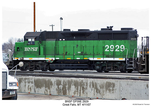 railroad montana diesel greatfalls railway locomotive bnsf burlingtonnorthern emd burlingtonnorthernsantafe engineshop gp39 fouraxle