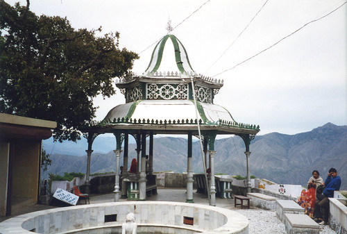 india colonial victorian uttaranchal shelter viewpoint himalayas mussoorie hillstation uttarakhand camelsbackroad theindiatree