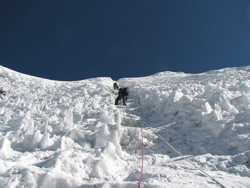 nepal ice trek geotagged peak rope climbing alpine mountaineering summit guide headwall islandpeak solukhumbu sagamartha geo:lat=2792052610906926 geo:lon=8693503490426679
