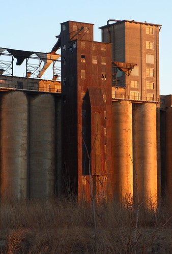 buffalo grain elevator flour mill sunrise river agriculture food industry industrial
