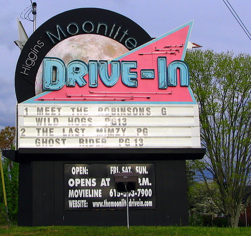 Higgins Moonlite Drive-In