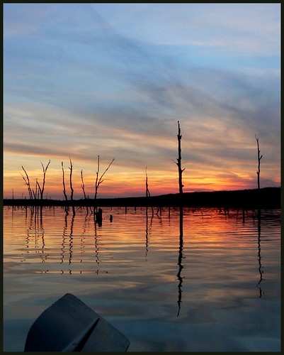 sunset lake water landscape paddle explore paddling drippingspringslake impressedbeauty diamondclassphotographer flickrdiamond focuslegacy
