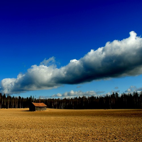 blue sky cloud field barn photoshop suomi finland square landscape nikon scenery 100v10f d200 2007 250v10f ok6 colorphotoaward impressedbeauty goldenphotographer 20070409 ollik