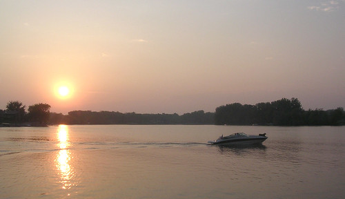 sunset dog lake minnesota boat bow mn albertlea fountainlake freeborncounty