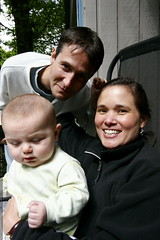chris, jen, and a baby    MG 5577 