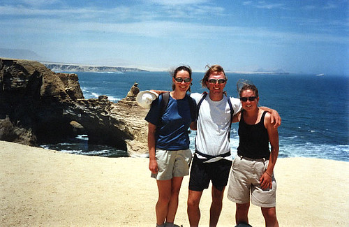 sea portrait peru southamerica geotagged desert smiles pisco geo:lat=13834 geo:lon=762506 personchristie2 personjtheth flickr:user=vfowler flickr:user=christie2