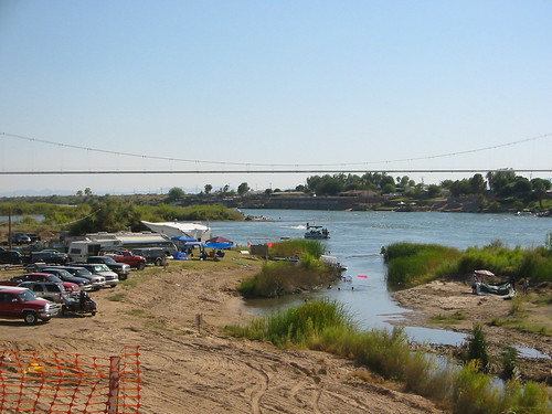 california arizona border colorado river water boating state line interstate 10