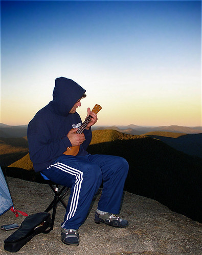 camping sunset musician music mountain hiking newhampshire hike musicalinstrument osceola ukelele watervillevalley 4000footer mtosceola geo:lat=44006336 geo:lon=71547260 serande