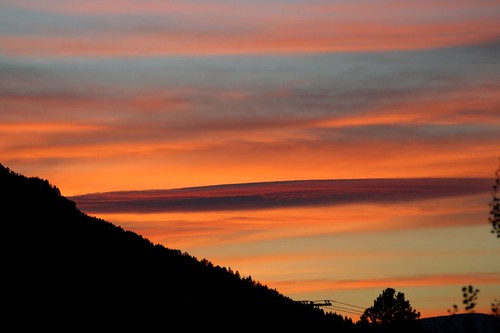 sunset landscape helena mthelena ©tylerknottgregson