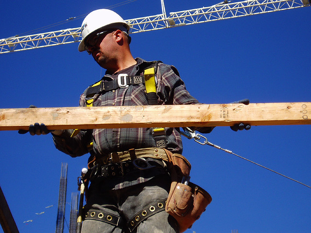 Laborer with Fall Protection - San Francisco, California