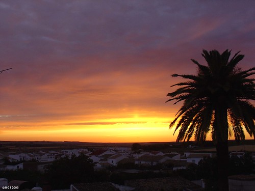 gapito andalucia andalusia españa spain sevilla carrióndeloscéspedes atardecer sunset sol sun cielo sky puestadesol