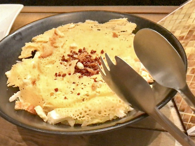 カリカリ焼きチーズと白菜のサラダ 明太子マヨドレッシング