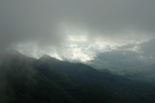 mountain clouds trek nikond70 kerala chembra wayanad