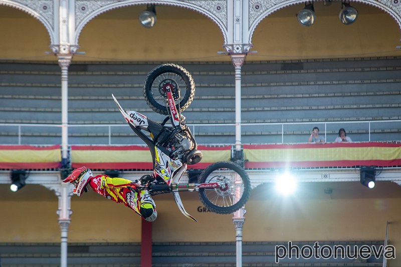 Red bull x-fighters 15