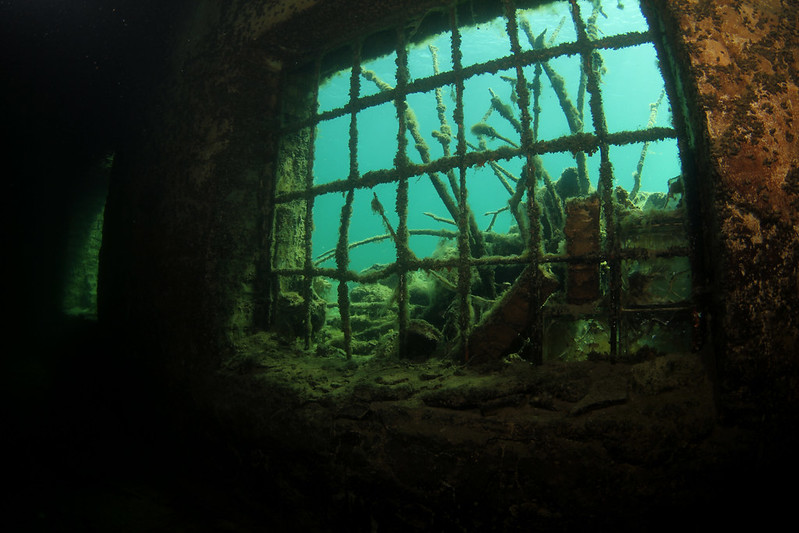 Cárcel bajo el agua