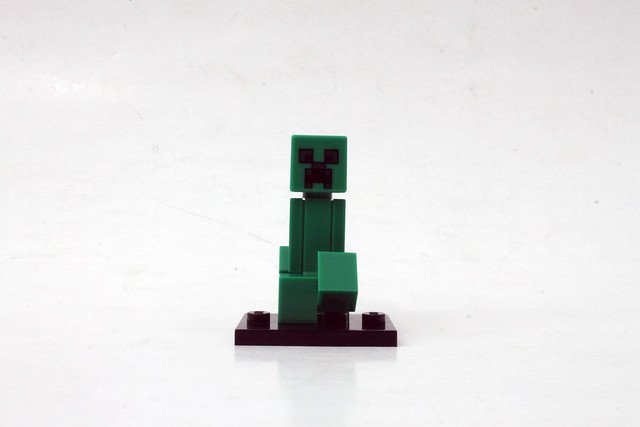 Review - 21120 LEGO Minecraft The Snow Hideout από BRICKFAN 19135475584_06b4c15f9e_z