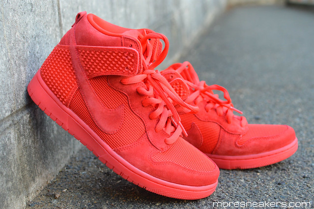 nike dunk red october