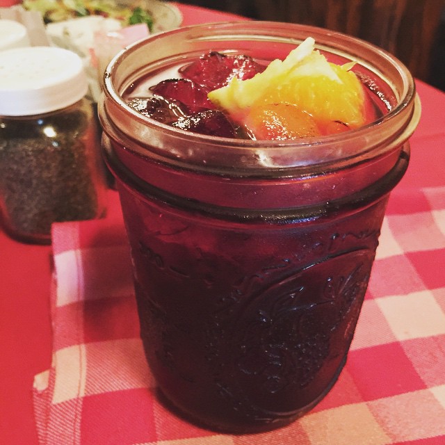 My *first* red sangria at the Hoop Dee Doo... They're unlimited and at this size... Uh, may not need a lot! Never had wine in a mason jar before! Lol! 🍷🍷🍷🍓🍍🍋 #hoopdeedoo #disney #redsangriawine