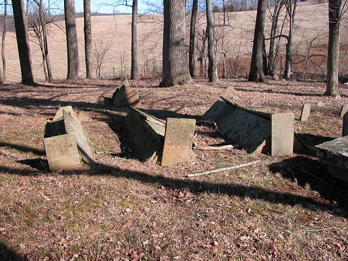 cemetery grave tombstone comb