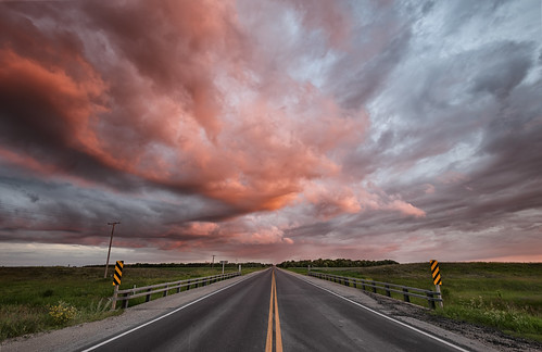 sunset summer sky clouds highway manitoba springfield prairie prairiesunset nikkor1024mm morrismulvey
