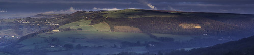 landscape derbyshire peakdistrict darkpeak whitepeak panorama derwentvalley baslowedge sirwilliamhill goldenhour sunrise eyam magclough mist stokehallquarry shadowsandlight