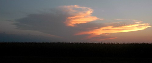 sunset clouds rural geotagged illinois corn notblogged geo:lat=40432 geo:lon=89572 notei notcipb nottwit