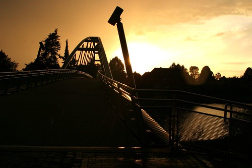 10d bridge nienburg weser evening sunset