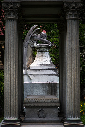 sculpture monument cemetery grave graveyard statue angel us memorial texas unitedstates tombstone marshall gravestone sorrow weeping grief burialground scottsville angelofgrief