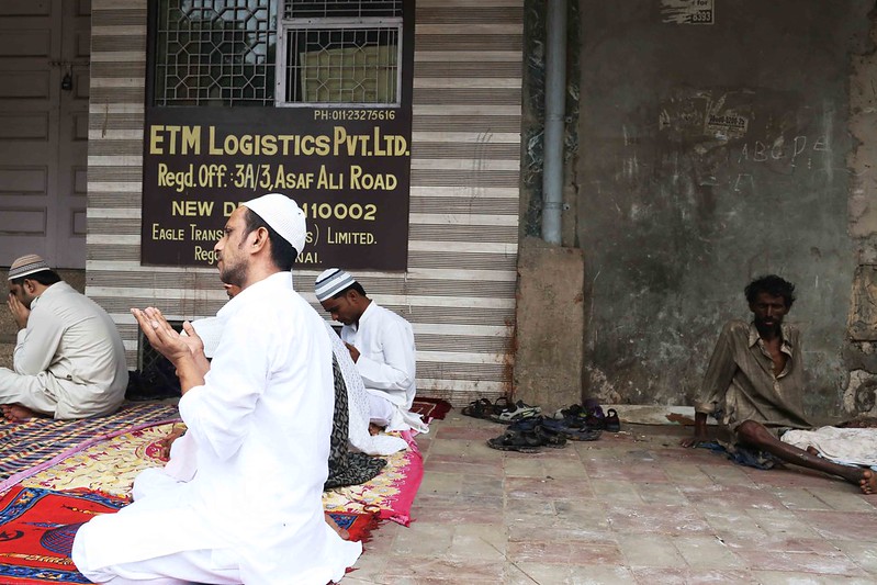 City Faith - Spotting Muslim Women, Eid al-Fitr, Turkman Gate