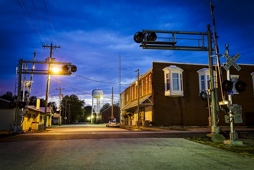 sunset sky streets june architecture night clouds evening downtown stormy missouri bluehour nocturne smalltown railroadcrossing thebluehour 2015 10thavenue stormyevening notley monroecitymissouri notleyhawkins missouriphotography httpwwwnotleyhawkinscom notleyhawkinsphotography monroecountymissouri nvinest